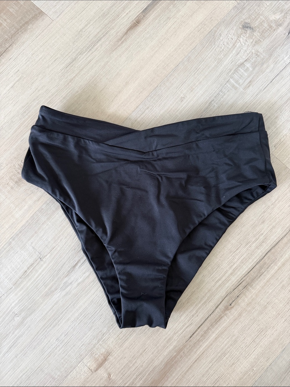 Elena bottoms in black